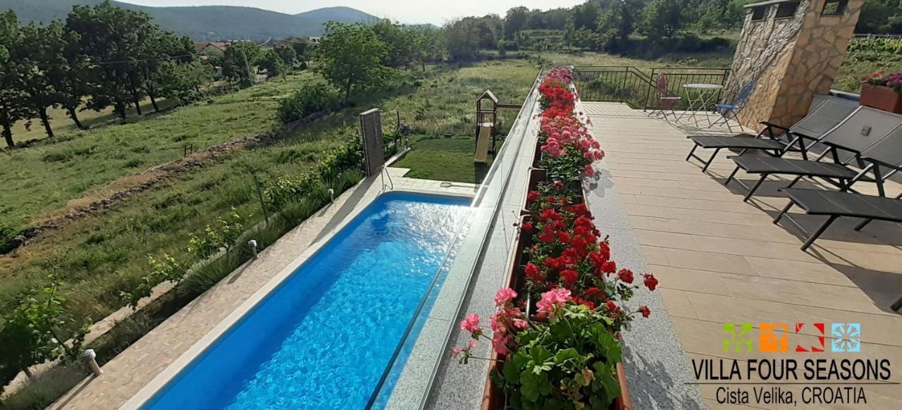 Villa Four Seasons, Heated Pool And 3 En-Suite Bathrooms Velika Cista  Exterior photo
