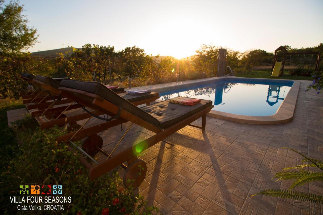 Villa Four Seasons, Heated Pool And 3 En-Suite Bathrooms Velika Cista  Exterior photo