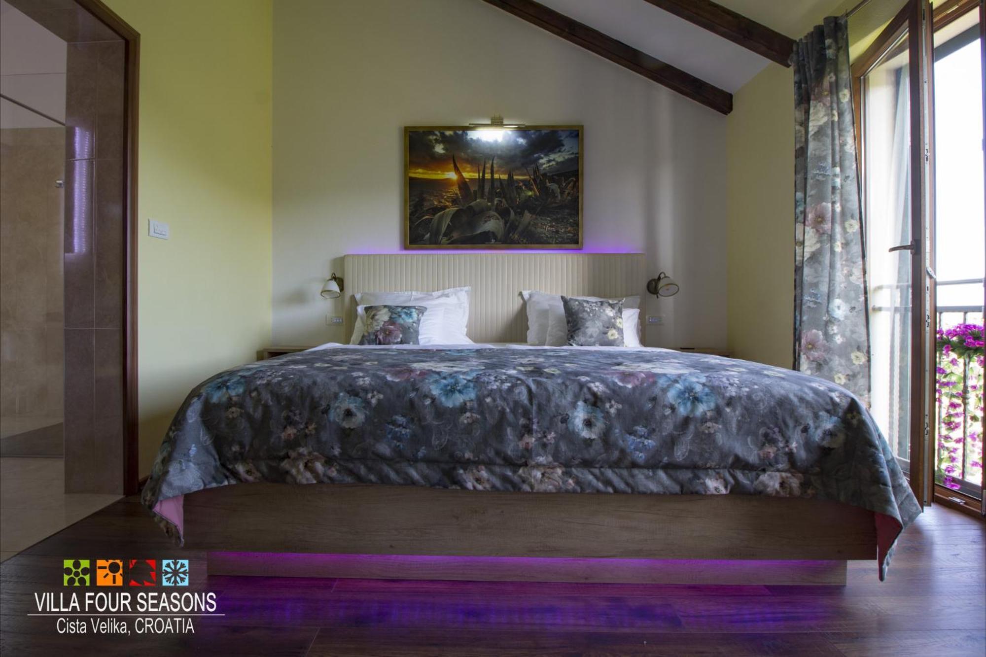 Villa Four Seasons, Heated Pool And 3 En-Suite Bathrooms Velika Cista  Exterior photo