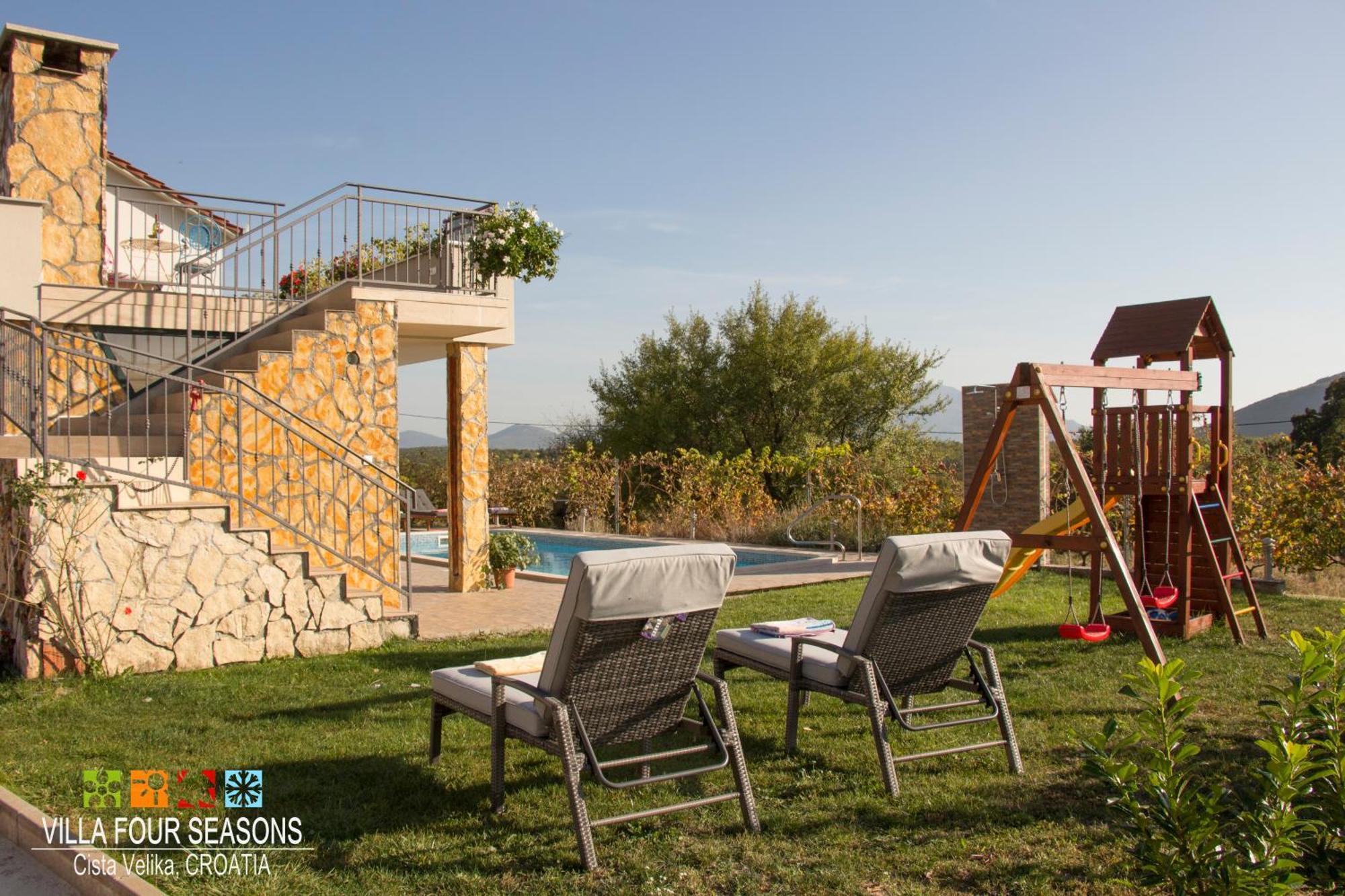 Villa Four Seasons, Heated Pool And 3 En-Suite Bathrooms Velika Cista  Exterior photo